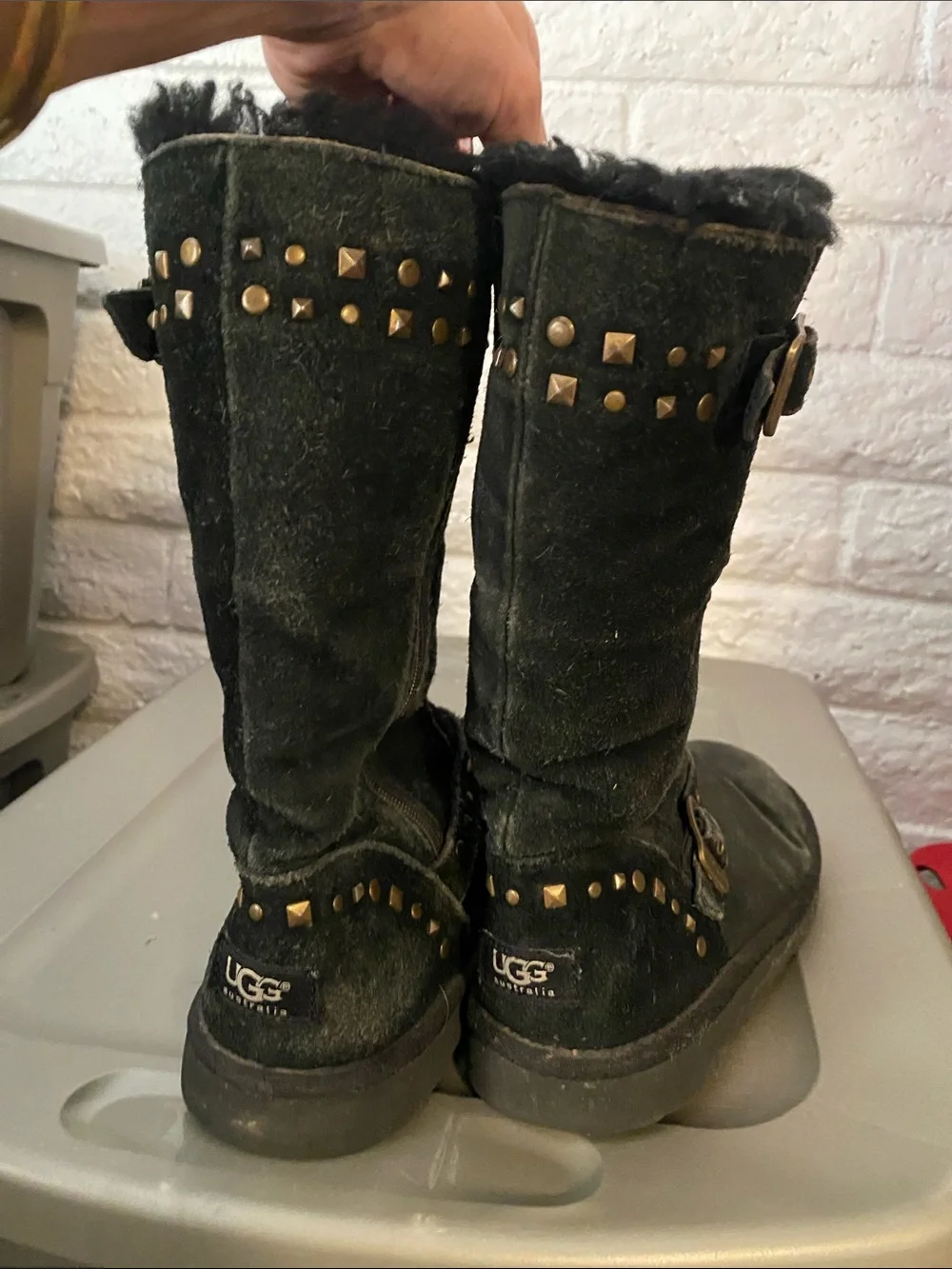 🖤 Rare Vintage Sheep Skin UGGS Black Suede Studded with Buckles